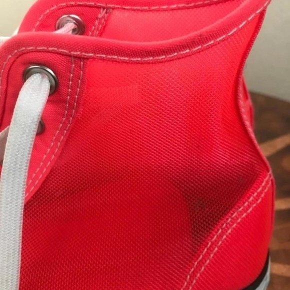 Women Pink Translucent Converse - Picture 3 of 6